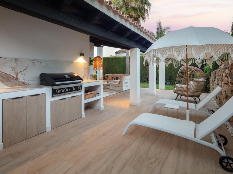 Villa for Sale in  Marbella, Malaga 16
