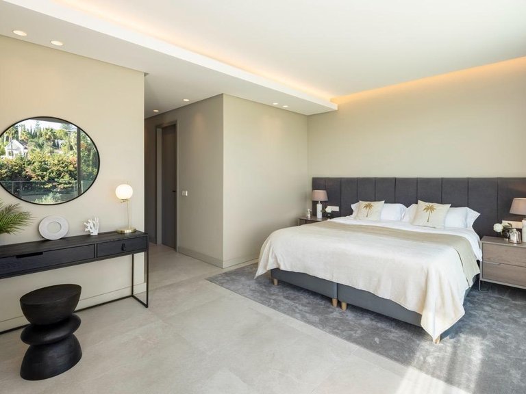 Villa for Sale in  Marbella, Malaga 12