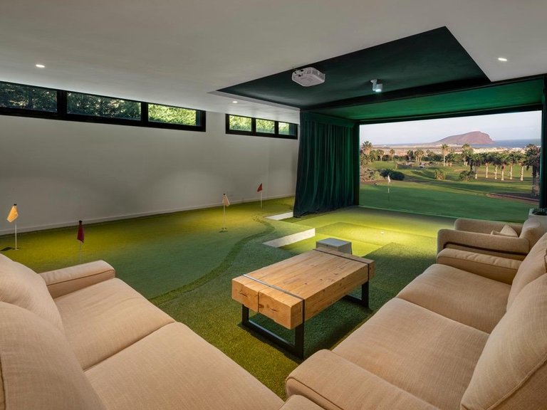Villa for Sale in  Marbella, Malaga 15