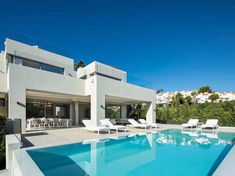 Villa for Sale in  Marbella, Malaga 22