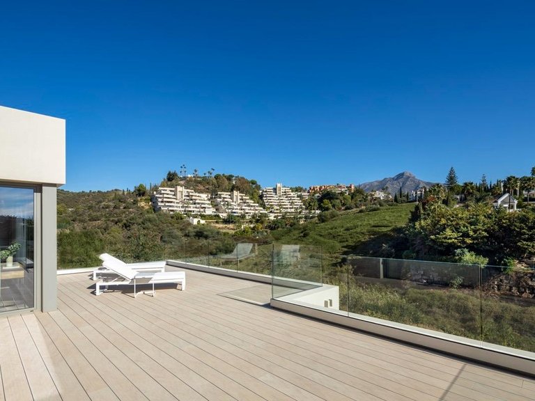 Villa for Sale in  Marbella, Malaga 4