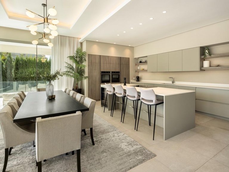 Villa for Sale in  Marbella, Malaga 7