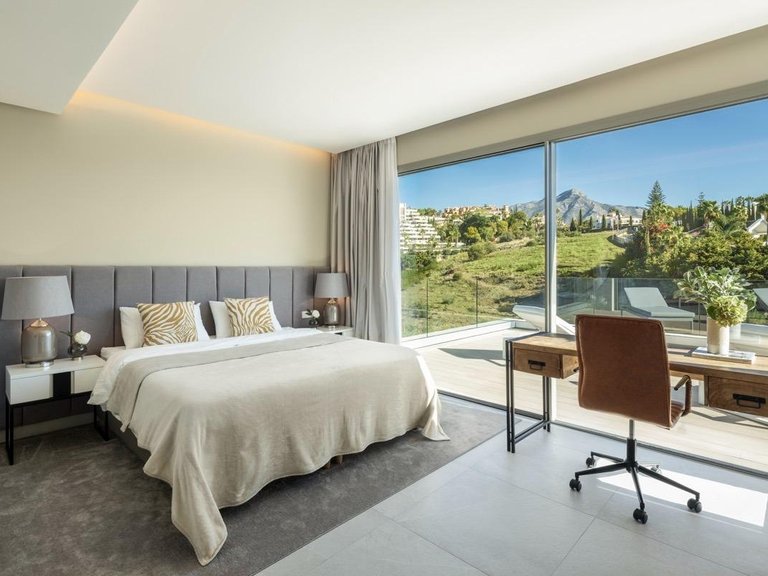 Villa for Sale in  Marbella, Malaga 9