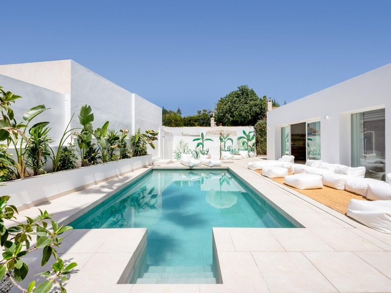 Villa for Sale in  Marbella, Malaga 1