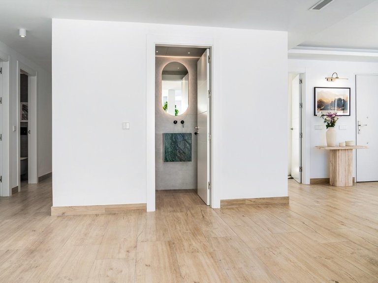 Villa for Sale in  Marbella, Malaga 37