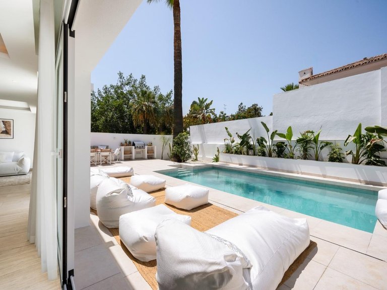 Villa for Sale in  Marbella, Malaga 4