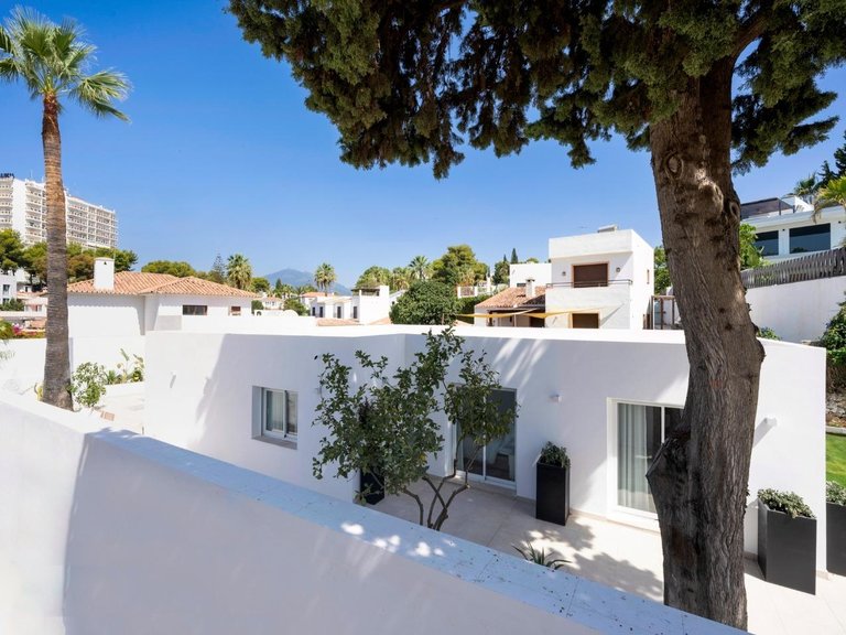 Villa for Sale in  Marbella, Malaga 40