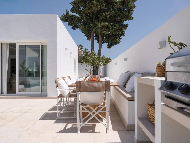 Villa for Sale in  Marbella, Malaga 9