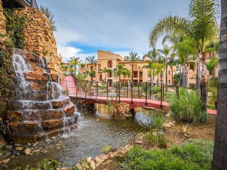 Apartment for Sale in  Benahavis, Malaga 5