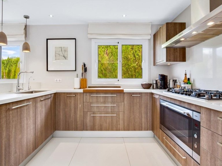 Villa for Sale in  Marbella, Malaga 19