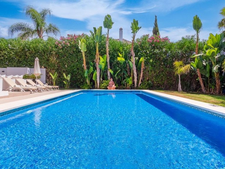 Villa for Sale in  Marbella, Malaga 3