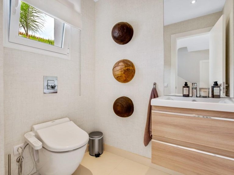 Villa for Sale in  Marbella, Malaga 31