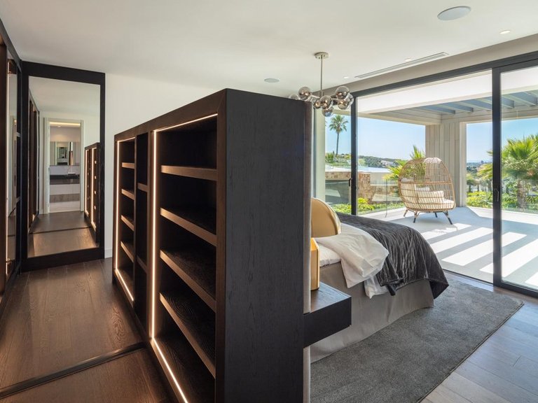 Villa for Sale in  Marbella, Malaga 11