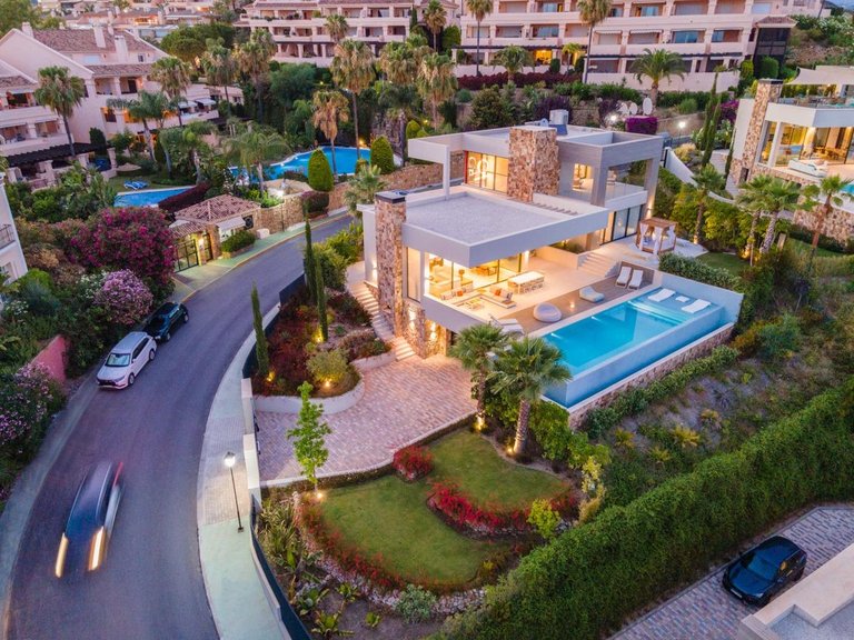 Villa for Sale in  Marbella, Malaga 34