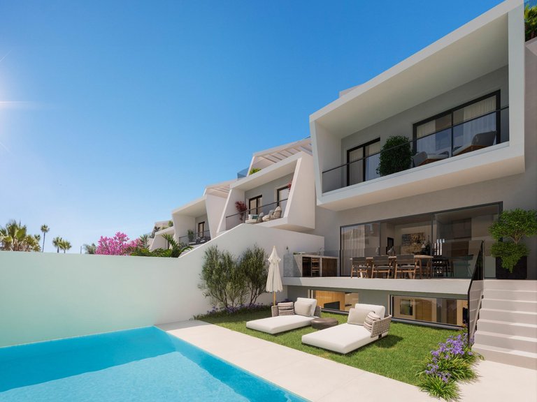 Apartment for Sale in  Estepona, Malaga 2