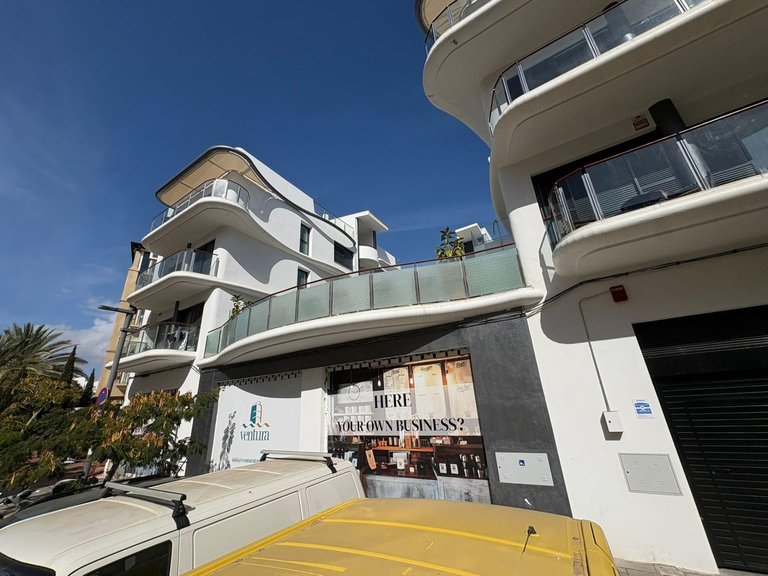 Commercial for Sale in  Estepona, Malaga 5