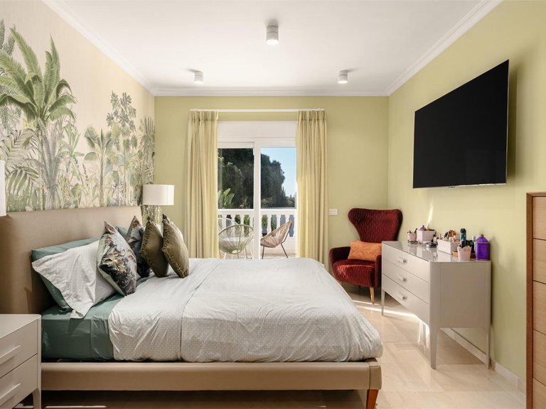 Villa for Sale in  Marbella, Malaga 9