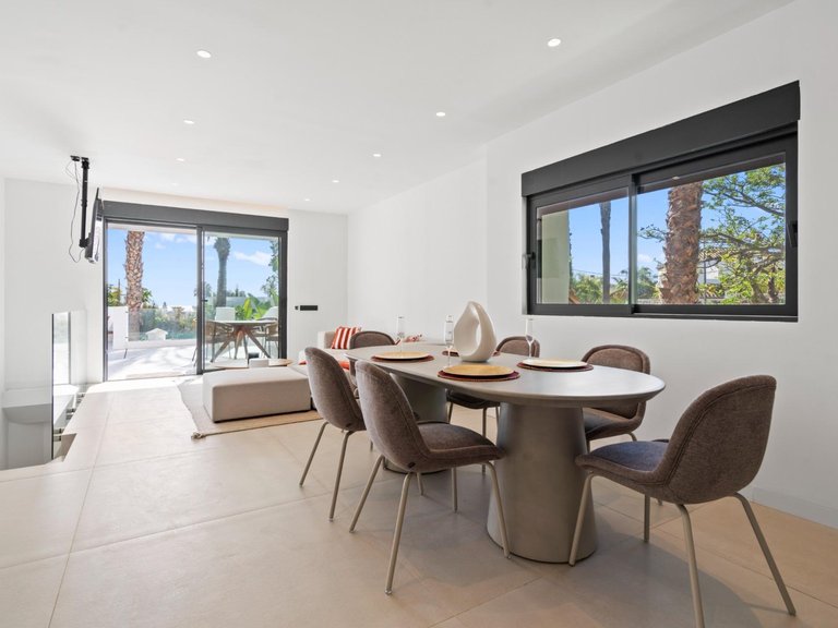 Town House for Sale in  Estepona, Malaga 5