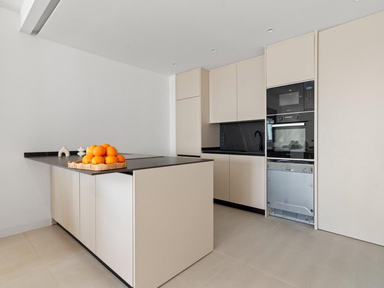 Town House for Sale in  Estepona, Malaga 6