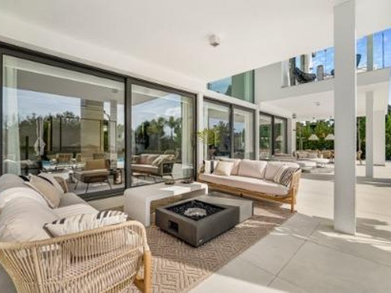 Villa for Sale in  Marbella, Malaga 15