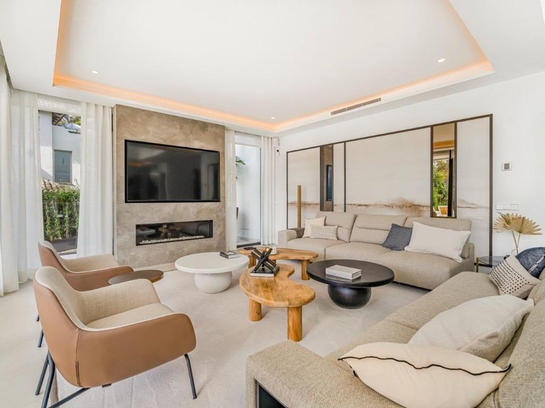 Villa for Sale in  Marbella, Malaga 22