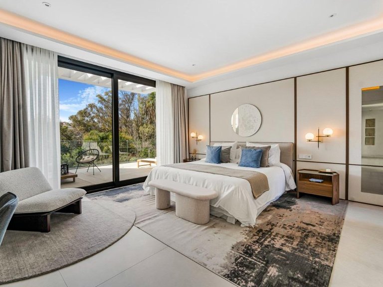 Villa for Sale in  Marbella, Malaga 41