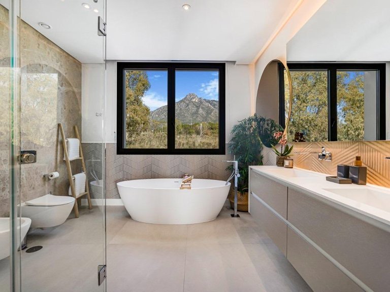 Villa for Sale in  Marbella, Malaga 45