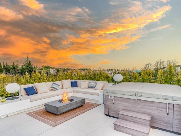Villa for Sale in  Marbella, Malaga 86