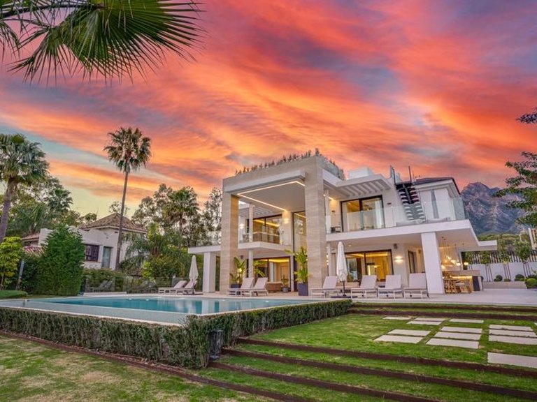 Villa for Sale in  Marbella, Malaga 88