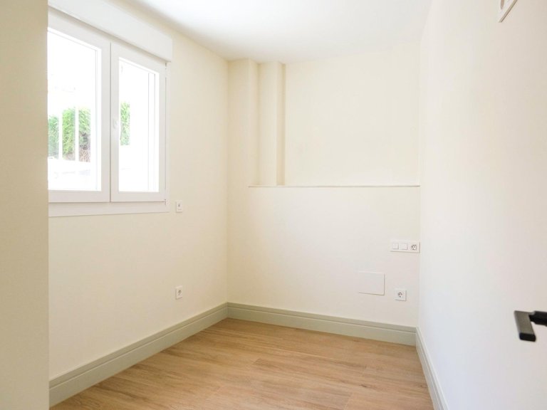 Town House for Sale in  Málaga, Malaga 11