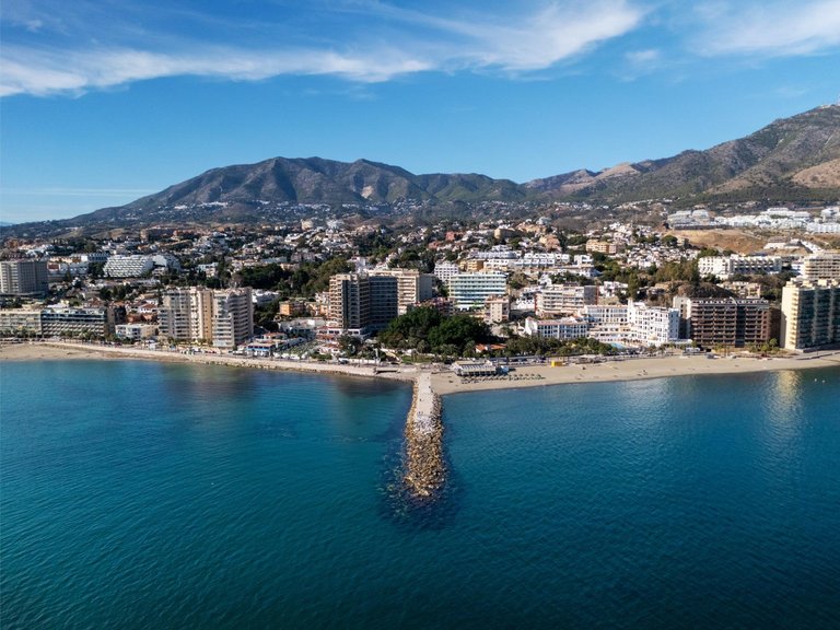 Apartment for Sale in  Fuengirola, Malaga 28