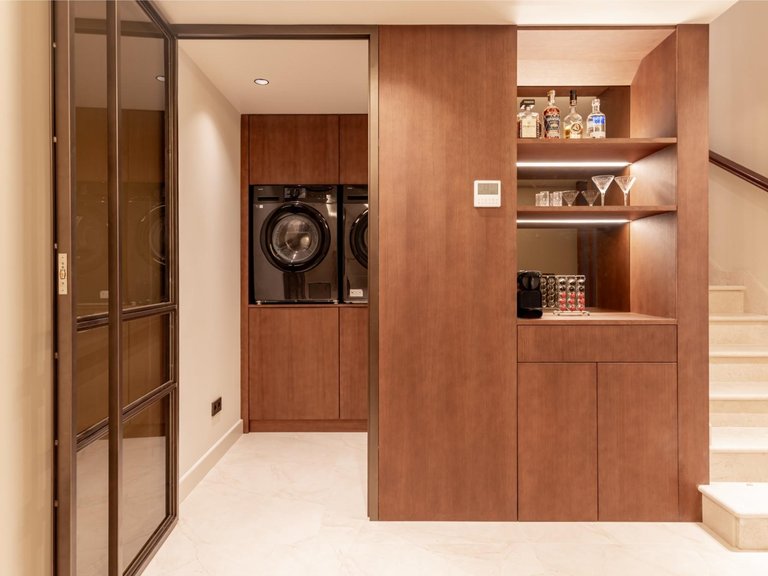 Apartment for Sale in  Marbella, Malaga 14