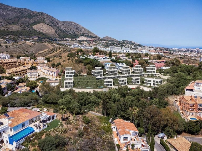 Villa for Sale in  Fuengirola, Malaga 2