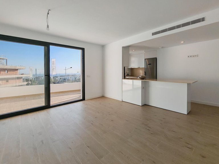Apartment for Sale in  Estepona, Malaga 6