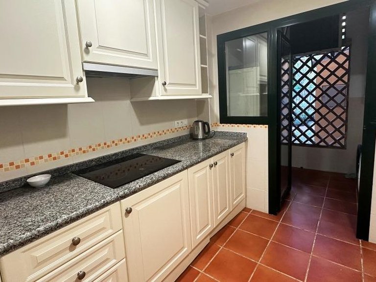 Apartment for Sale in  Estepona, Malaga 9