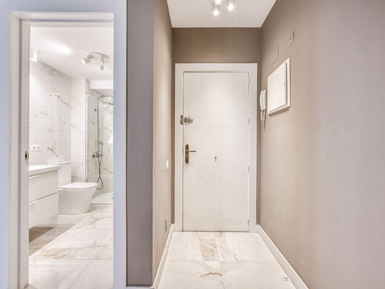 Apartment for Sale in  Marbella, Malaga 16