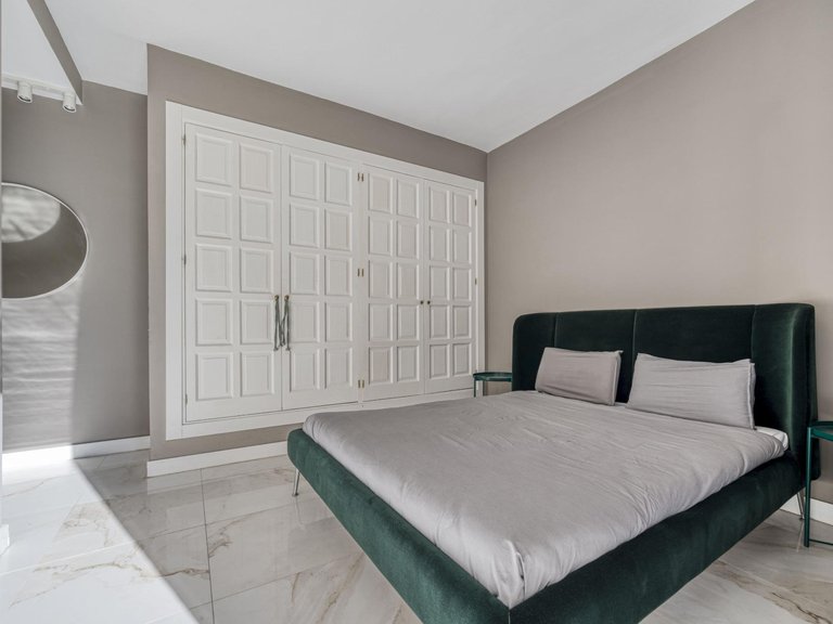 Apartment for Sale in  Marbella, Malaga 22