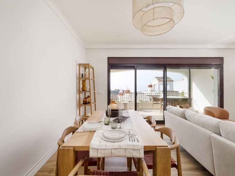 Apartment for Sale in  Estepona, Malaga 6