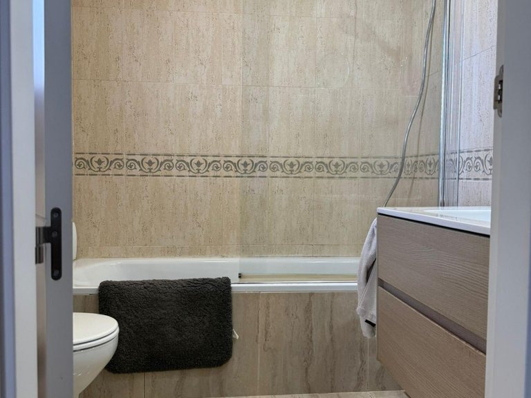 Apartment for Sale in  Benalmádena, Malaga 9