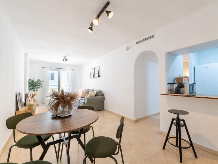 Apartment for Sale in  Benalmádena, Malaga 3