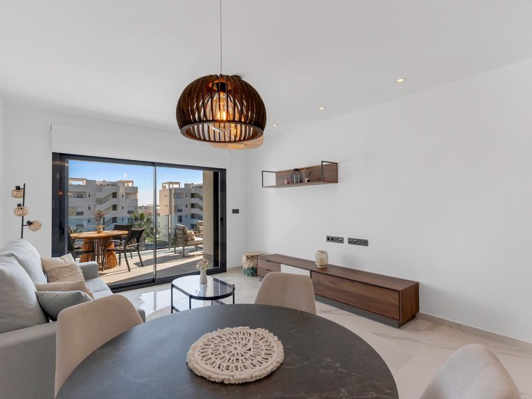 Apartment for Sale in Costa Blanca Guardamar Del Segura, Alicante 4