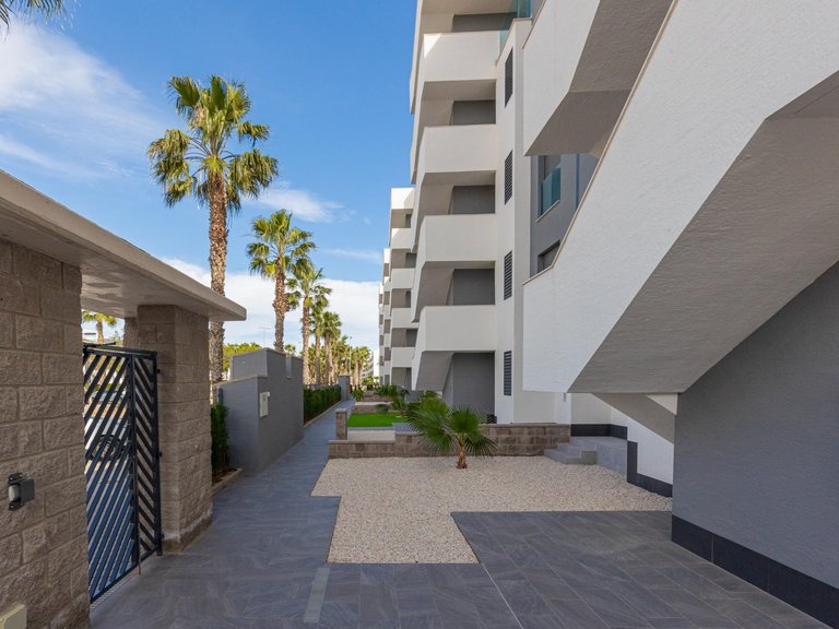 Apartment for Sale in Costa Blanca Guardamar Del Segura, Alicante 50