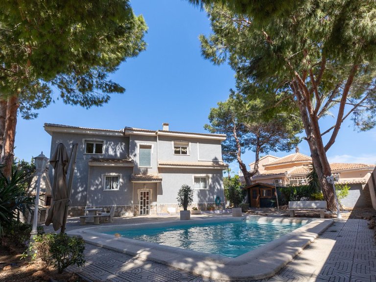 Villa for Sale in Inland Rojales, Alicante 2