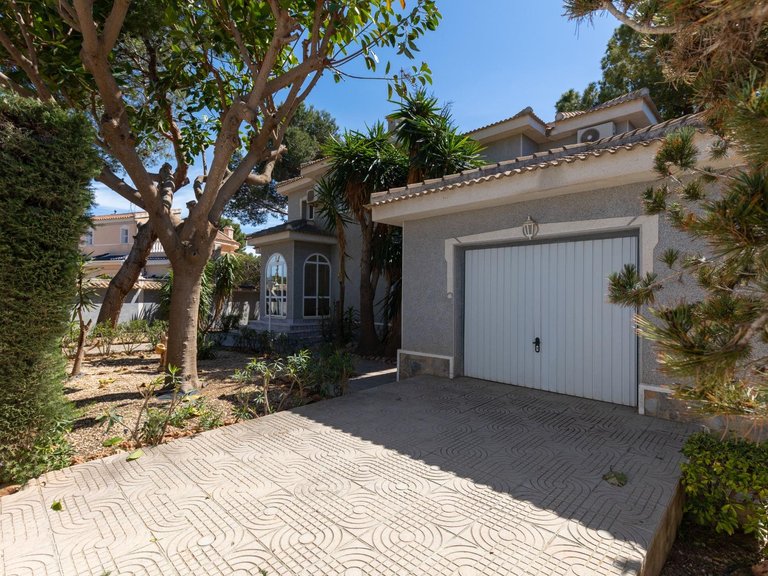 Villa for Sale in Inland Rojales, Alicante 25