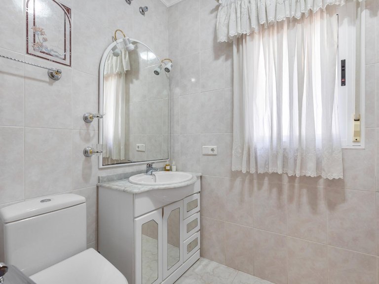 Villa for Sale in Inland Rojales, Alicante 49