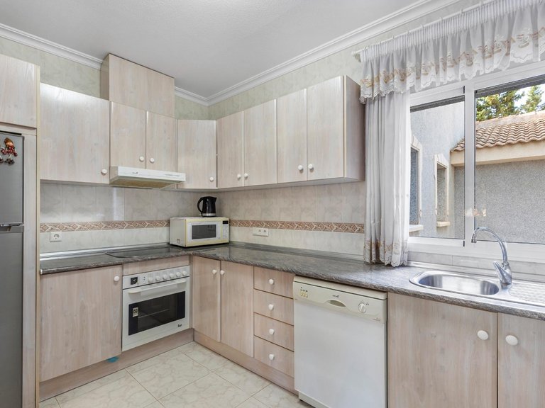 Villa for Sale in Inland Rojales, Alicante 7