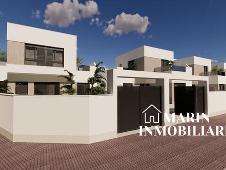 Villa for Sale in San Fulgencio, Alicante 1
