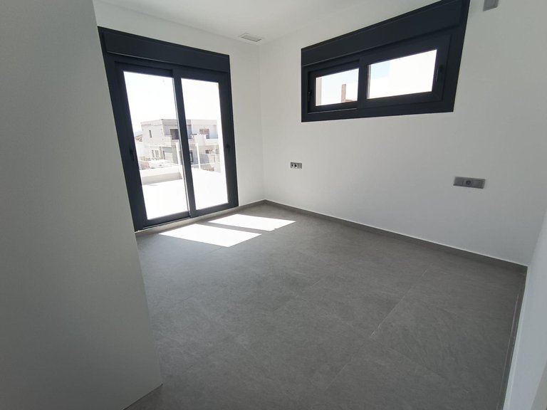 Villa for Sale in Daya Nueva, Alicante 11