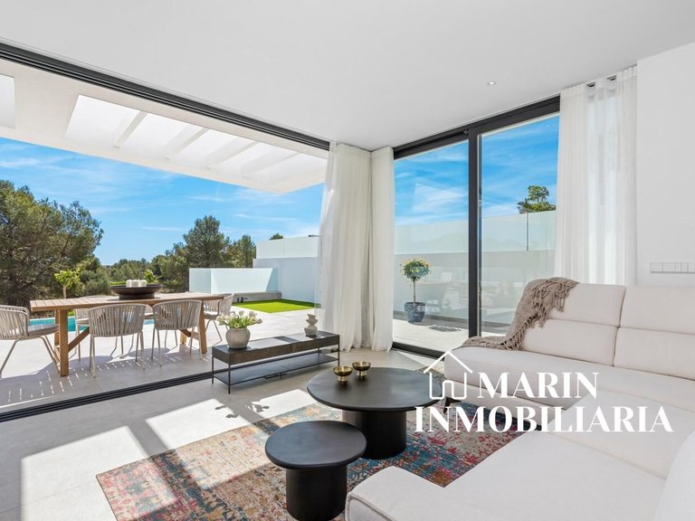 Villa for Sale in Polop, Alicante 26