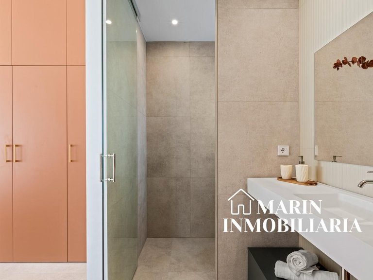 Villa for Sale in Polop, Alicante 41